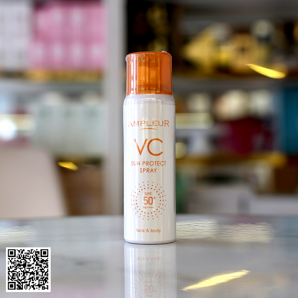 Xịt Chống Nắng AMPLEUR VC Sun Protect Spray 70g Từ Nhật Bản